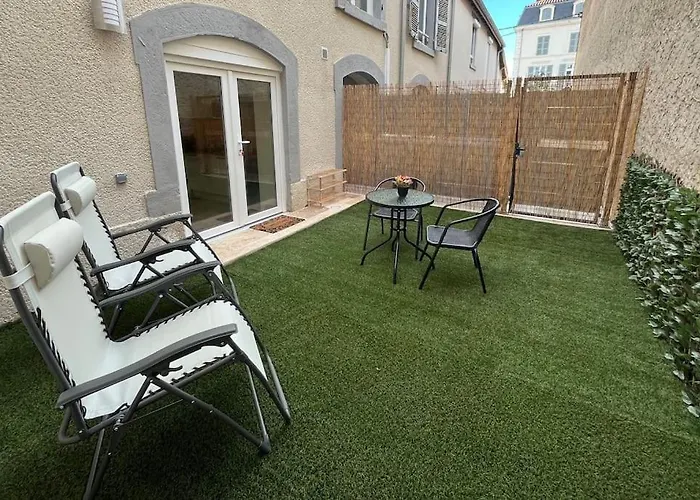 Studio Avec Jardin Privatif